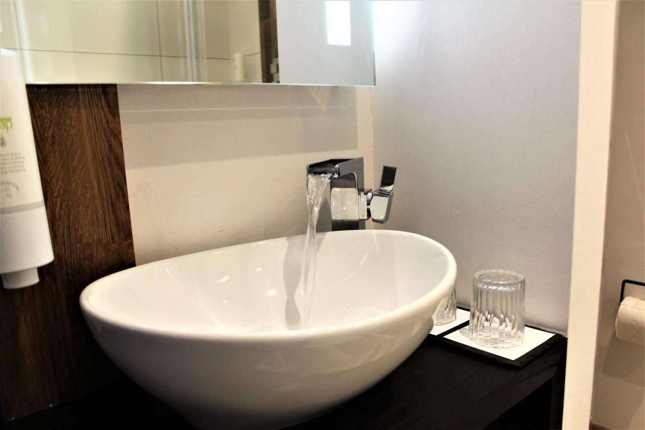 Rioshouse Henley Hotel Luaran gambar